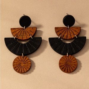 Engraved textured black wood dangle retro shaped earrings